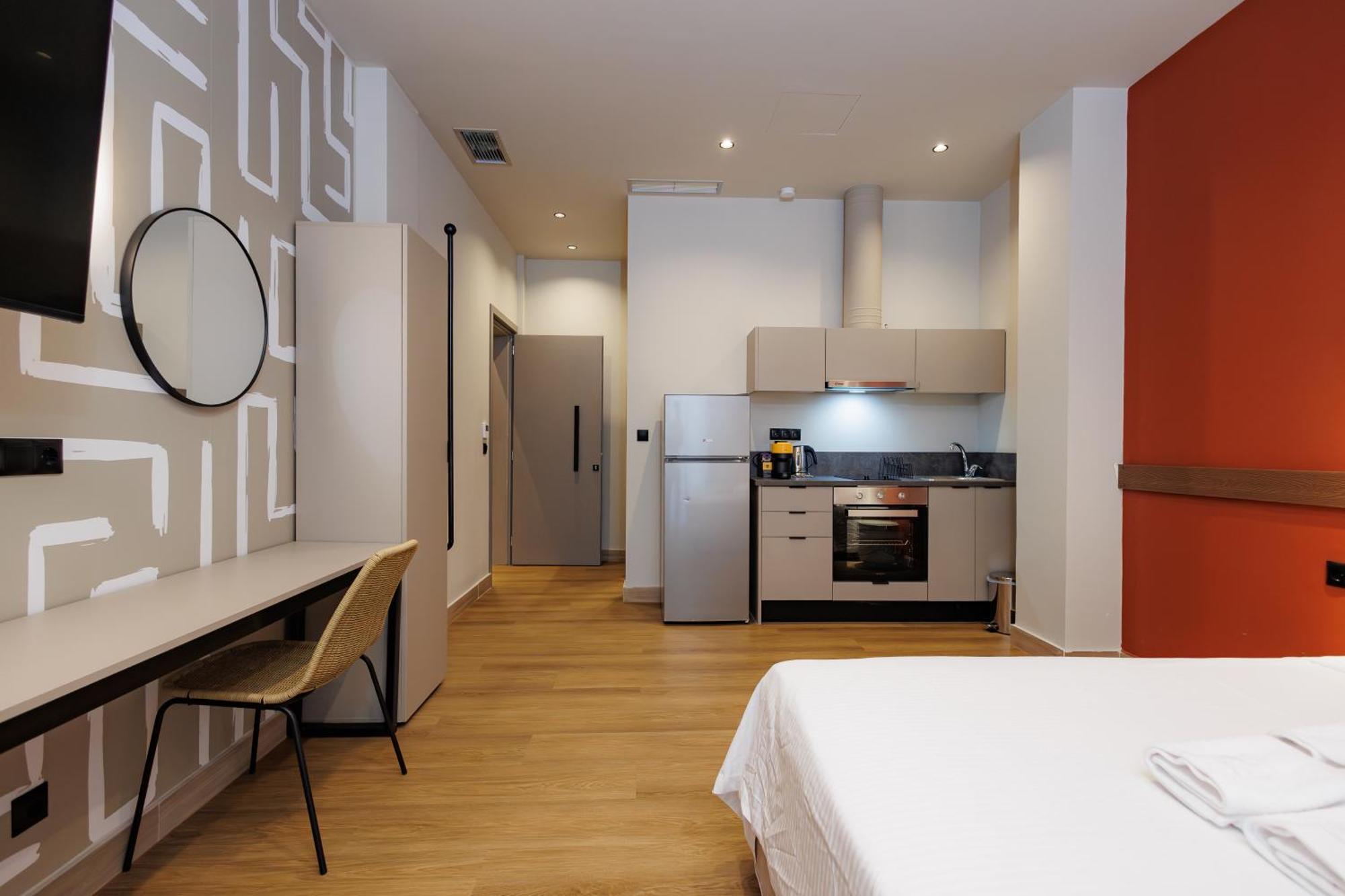 K2 Suites Каламата Экстерьер фото